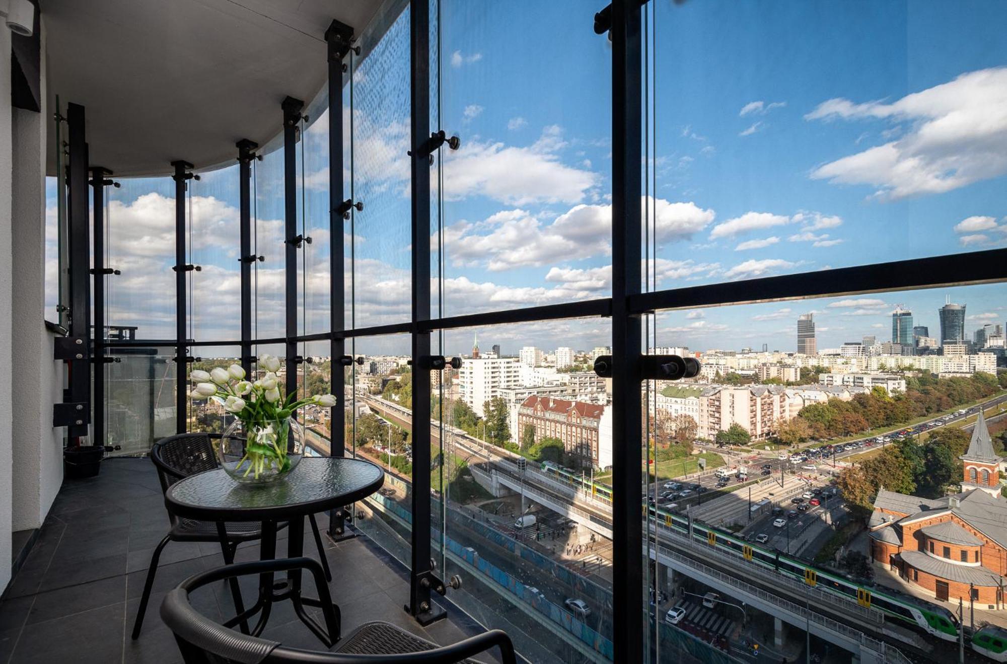 Kasprzaka 29 Wola Tower Free Garage By Perfect Apart Варшава Екстериор снимка